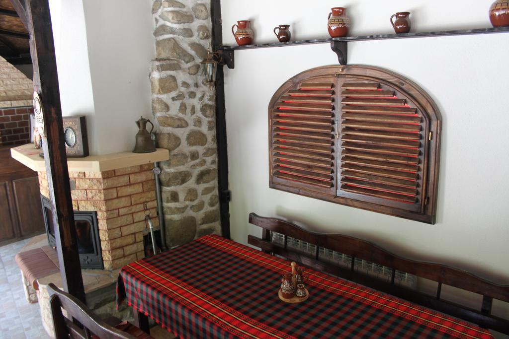 סנדנסקי Guest House Chinarite מראה חיצוני תמונה