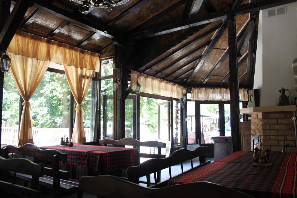 סנדנסקי Guest House Chinarite מראה חיצוני תמונה