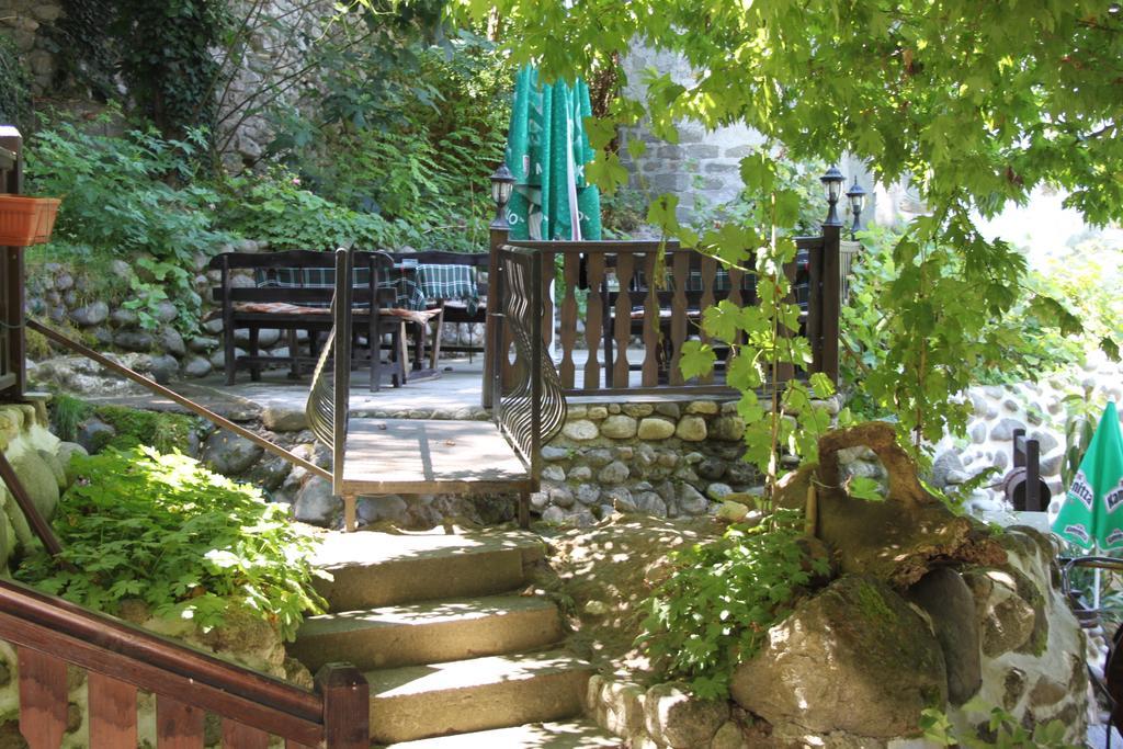 סנדנסקי Guest House Chinarite מראה חיצוני תמונה