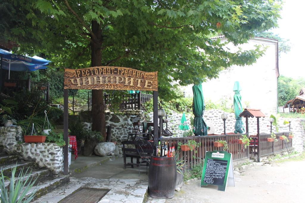 סנדנסקי Guest House Chinarite מראה חיצוני תמונה