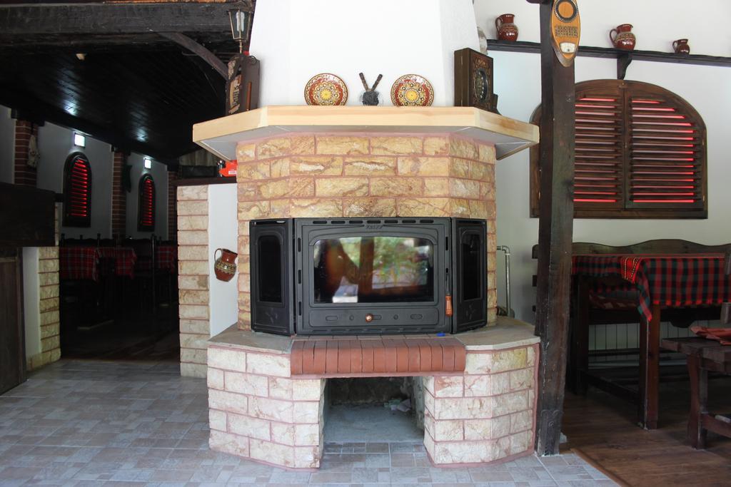 סנדנסקי Guest House Chinarite מראה חיצוני תמונה